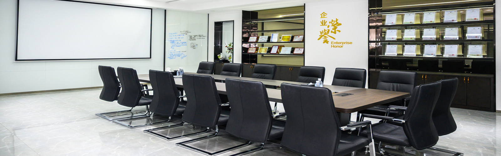 Qingdao AIP Intelligent Instrument Co., Ltd linea di produzione del produttore